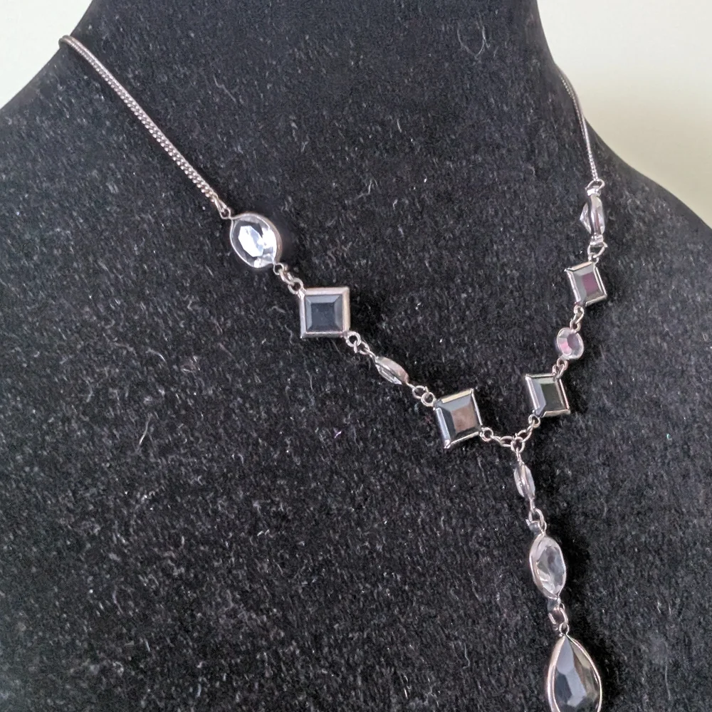 Vintage Silver-Tone Black Crystal Drop Necklace - Picture 3 of 13
